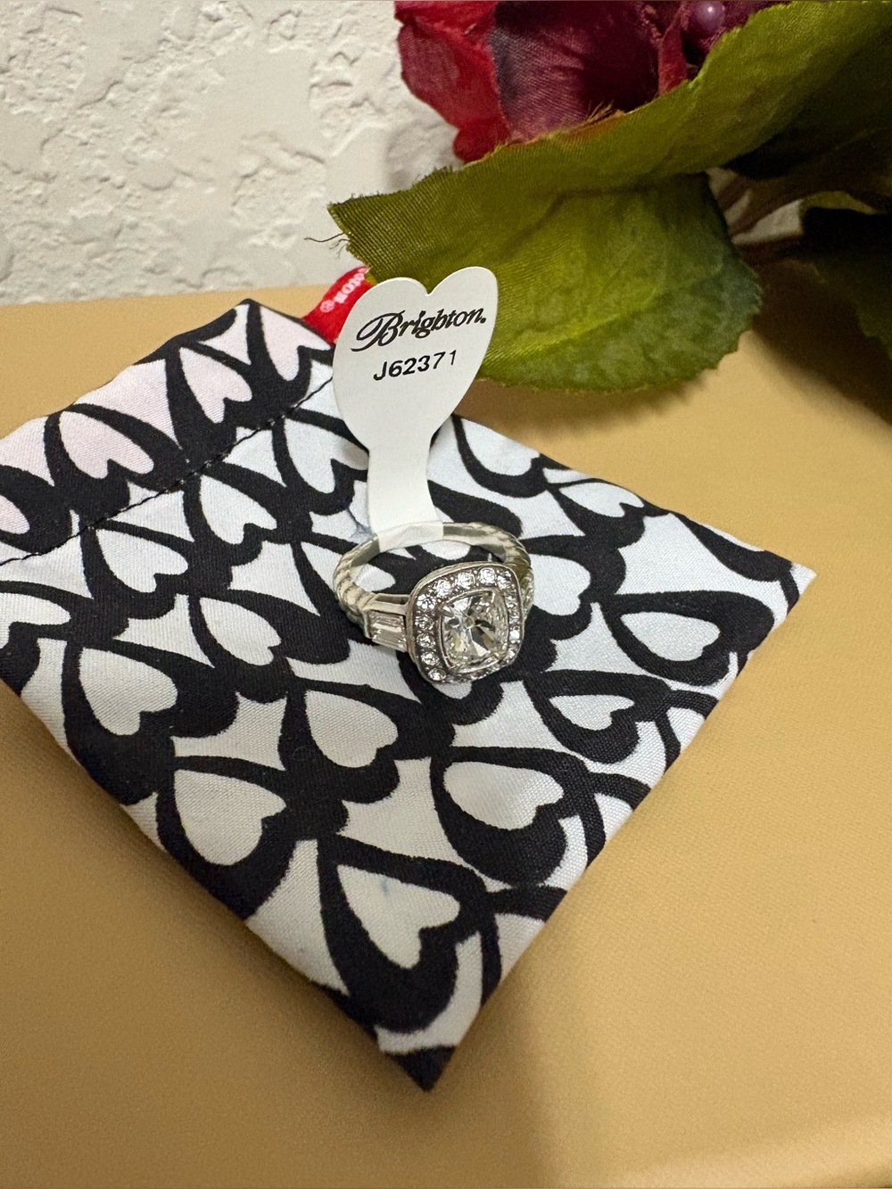 Ladies Ring
